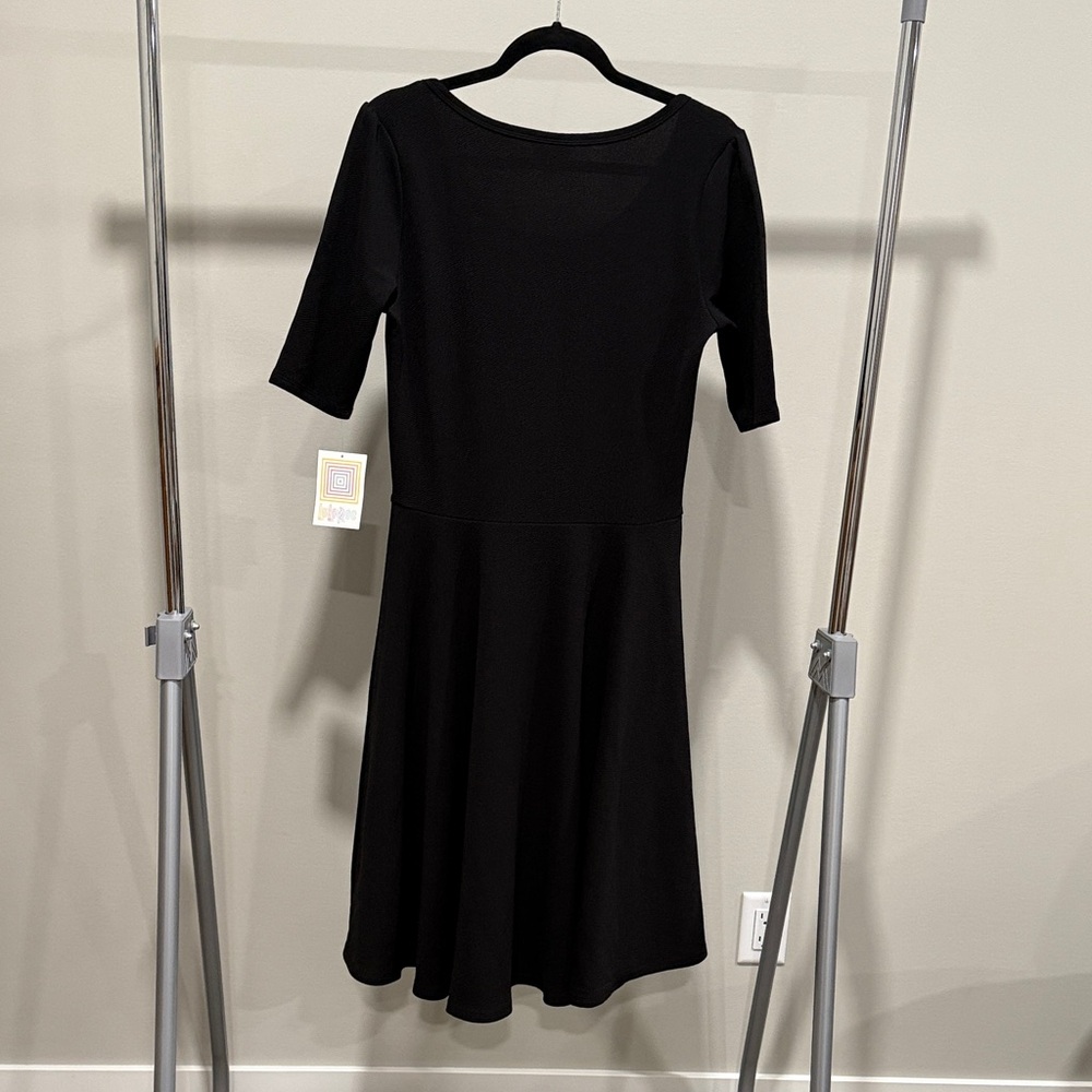 LuLaRoe Nicole Dress - Picture 2 of 7